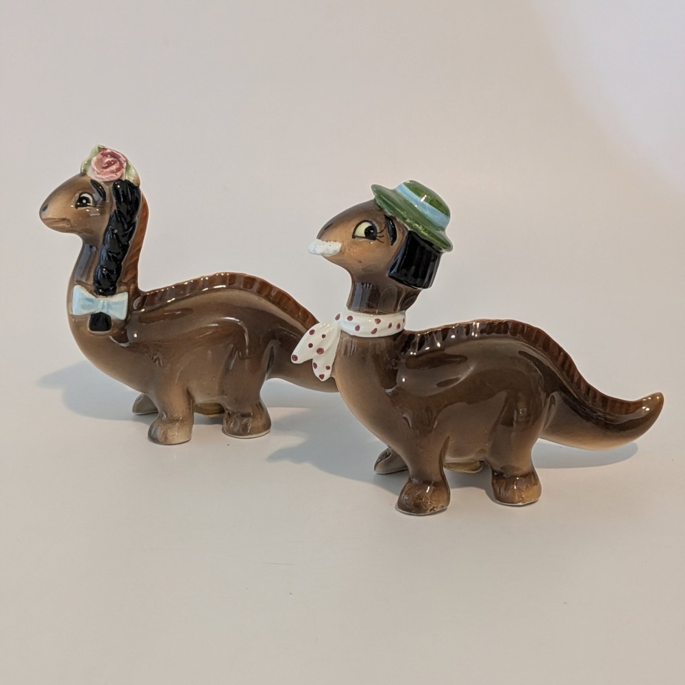 Vintage 1950s Norcrest Dinosaur Salt And pepper Shakers. Braids Teeth Boy Girl‎